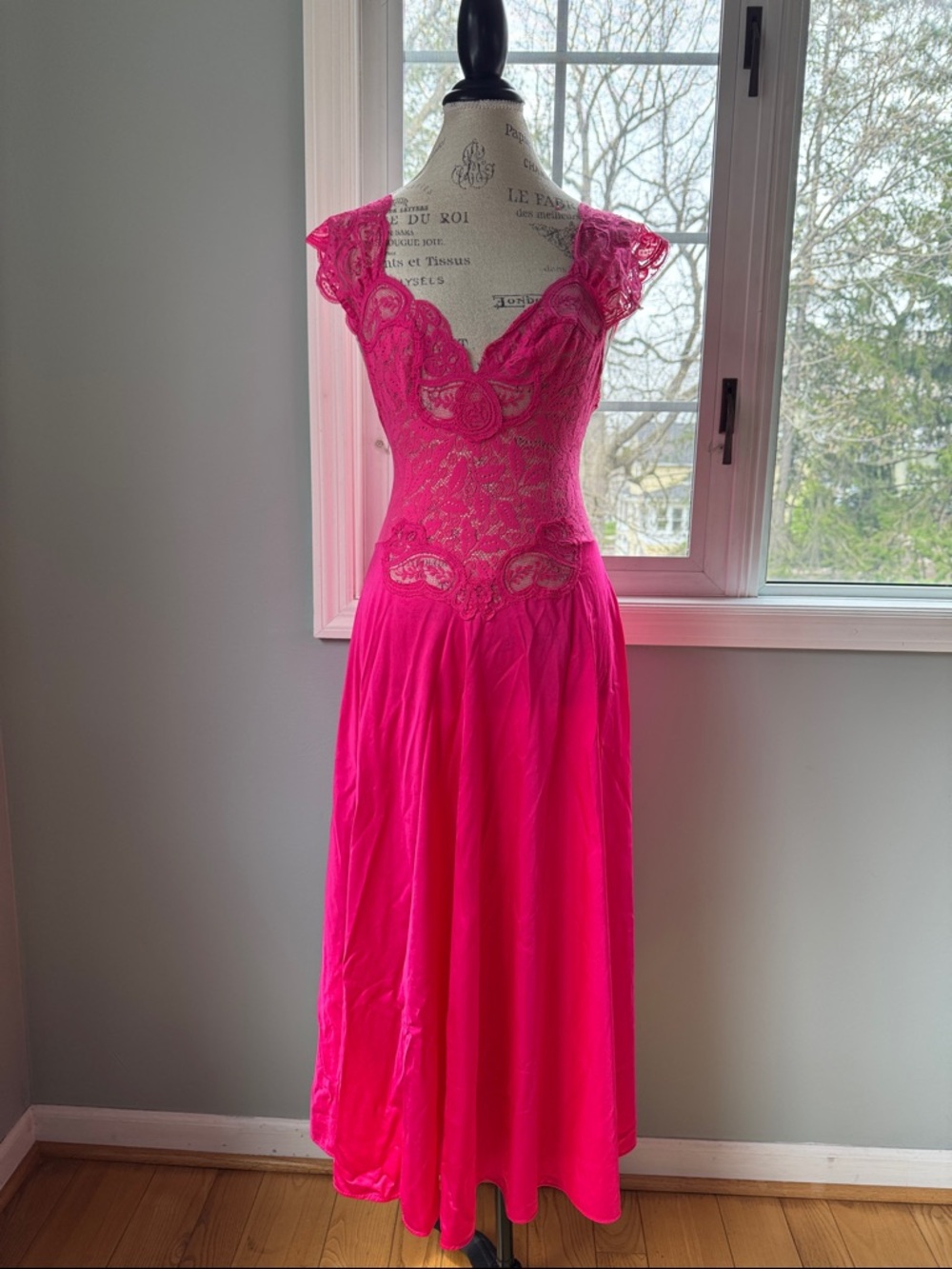 Olga for Vandemere lace spandex bodice gown midi blooming azalea pink EUC S/M